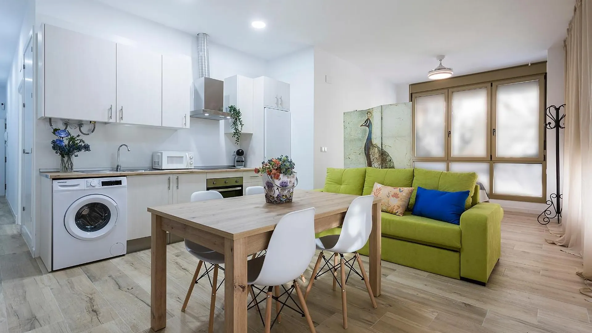 Estudio Moderno Playa Victoria Cadiz 0*,